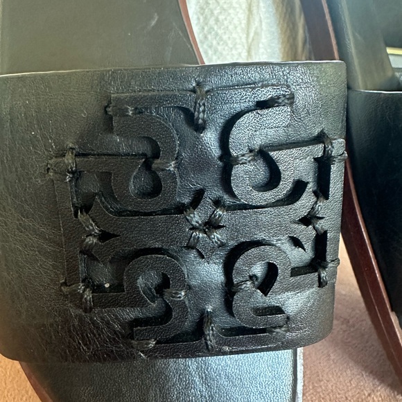 Tory Burch INES SINGLE-BAND SLIDE - Picture 6 of 8